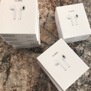 i7s TWS Bluetooth Wireless Earphones